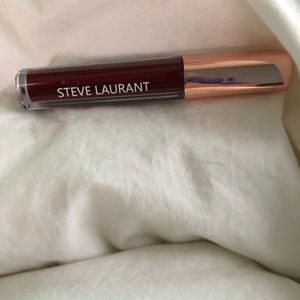 Steve Laurant Lipgloss